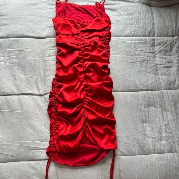 Princess Polly Red Ruched Dress - Picture 2 of 4